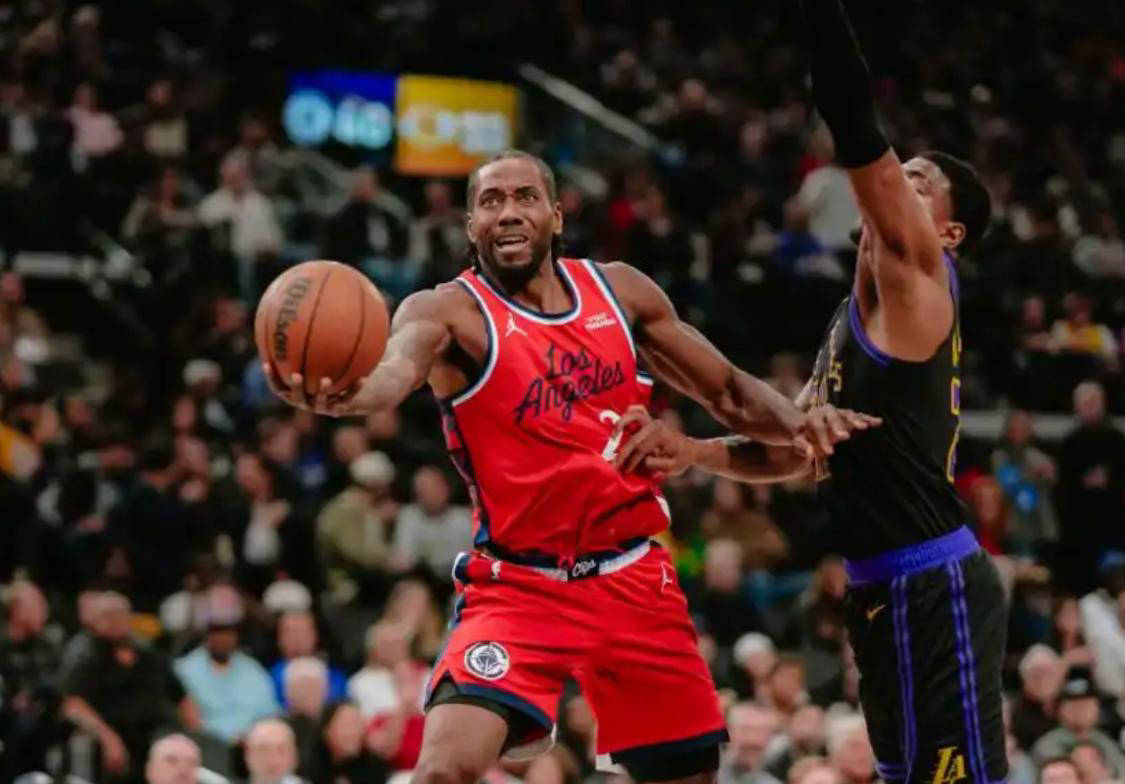 Yabo关于洛杉矶快船围绕CBA常规赛状态回暖赛前瓦伦西亚备战NBA季后赛，塞维利亚迎NBA常规赛关键赛瞬间刷屏的信息