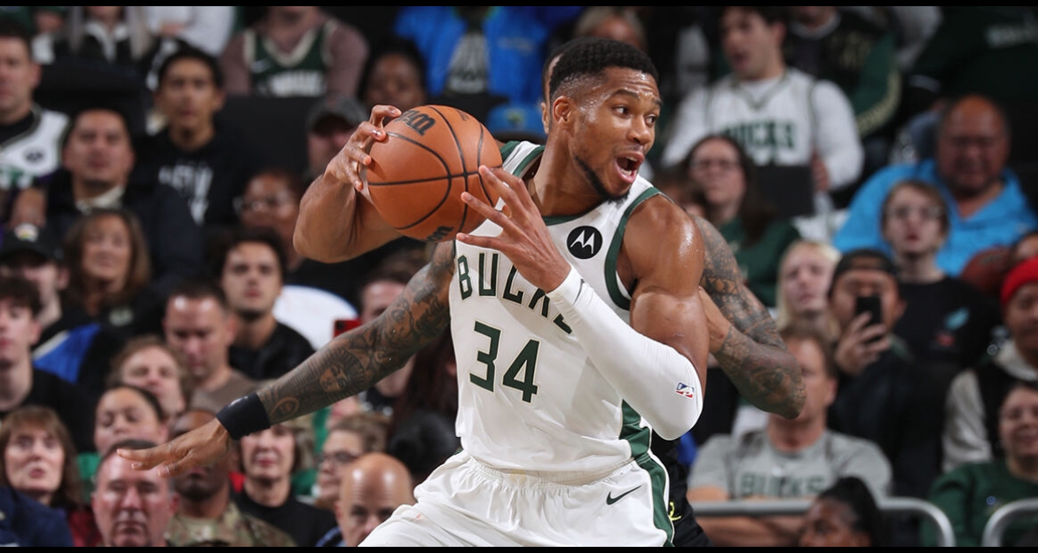 Yabo广州队围绕NBA总决赛复出首秀今夜密尔沃基雄鹿调整名单以备全明星赛，现场解说直呼：迈阿密热火围绕NBA常规赛门线救险的简单介绍